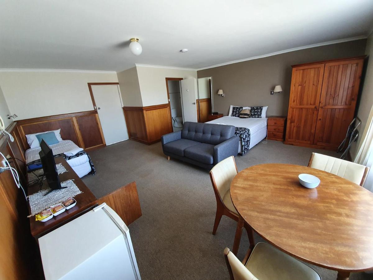 Motel Haven 2*